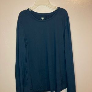 Long sleeve Athletic shirt